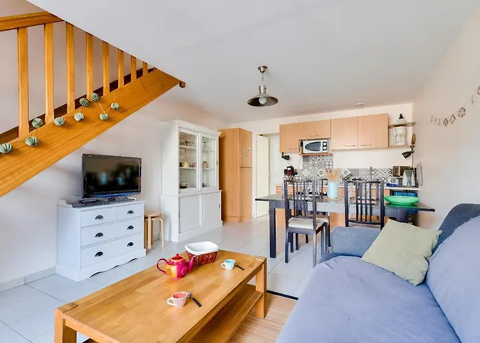 A Deux Pas De La Plage, Jolie Maison Pour 4 *